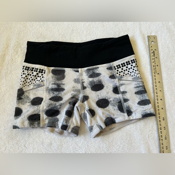 Lululemon Athletica Shorts | Lululemon Run
Shorty Short! | Color: BLK/ WHT; Sz 4 - Picture 2 of 4